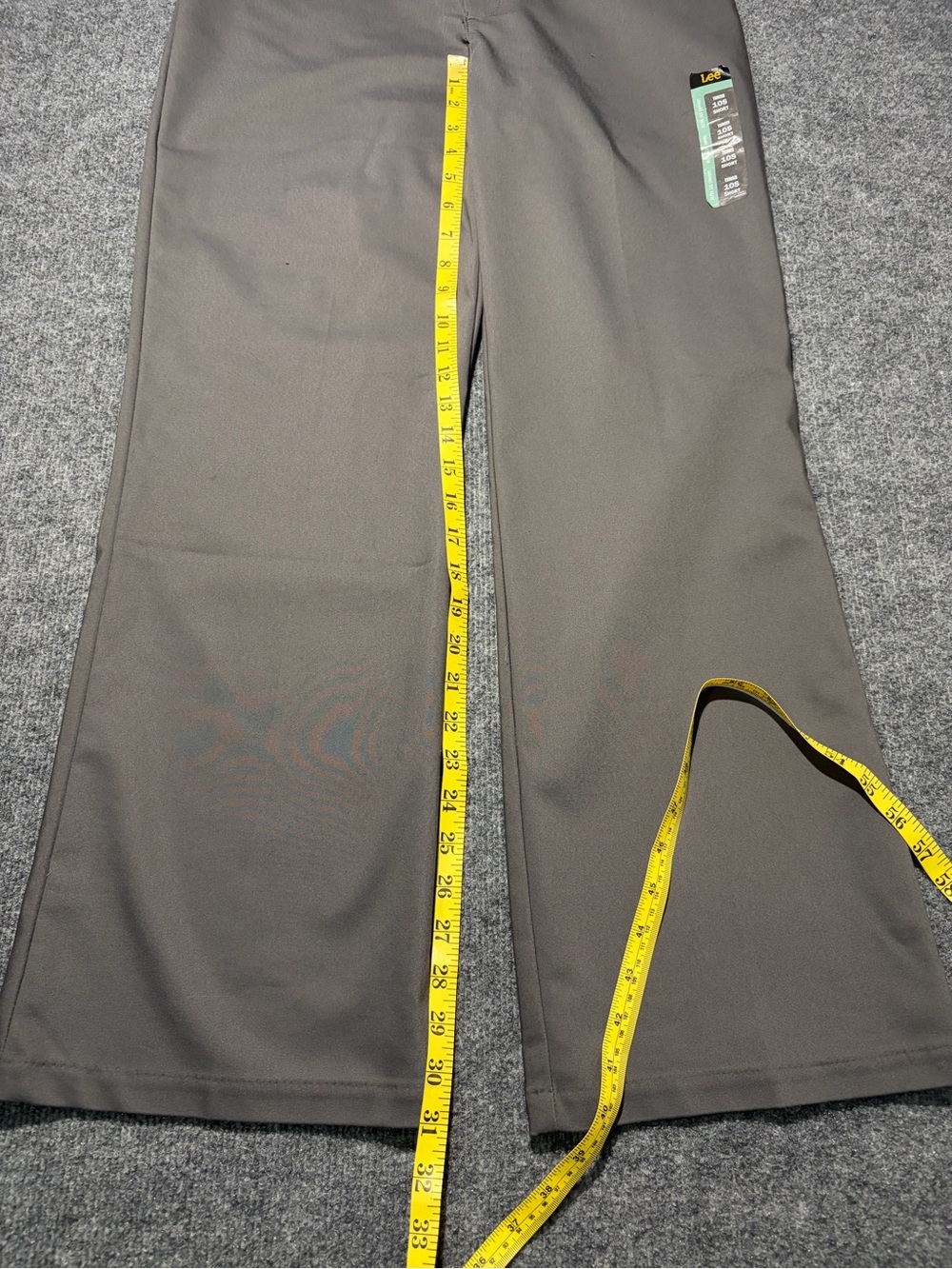 Lee Women's Straight-Leg Trousers in Gray - Picture 5 of 8